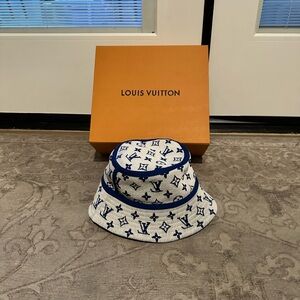 New Louis Vuitton Bucket Hat
